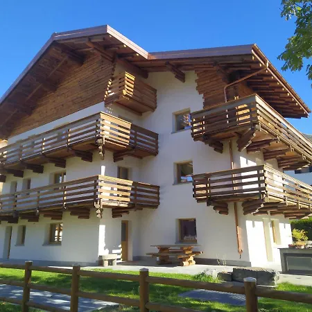 アパート Temelin